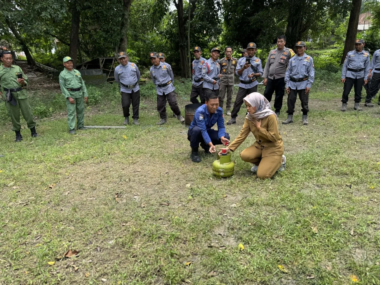 Pelatihan Kesiapsiagaan Bencana Kebakaran Desa Purworejo Kecamatan Padangan Kabupaten Bojonegoro Tahun 2024