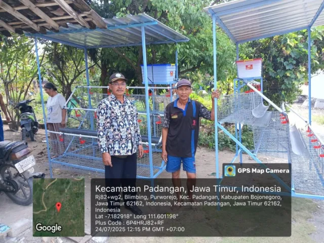 Laksanakan Program GAYATRI, Desa Purworejo Salurkan Bantuan Ayam Petelur kepada 6 Warganya untuk Tingkatkan Ekonomi dan Ketahanan Pangan Keluarga